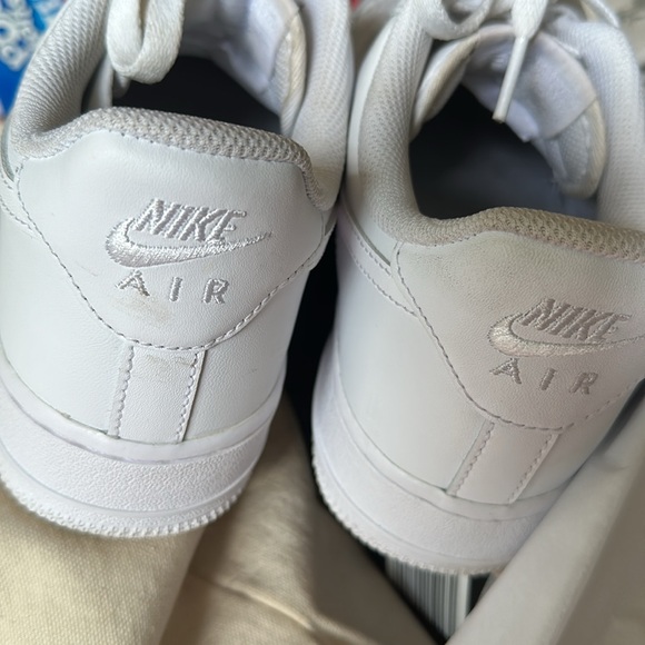 Nike Women's Air Force 1 ‘07 white SZ 9 - Picture 9 of 12